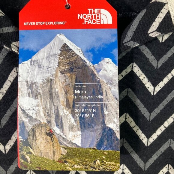 Womens The North Face Starrett Dress V Neck Outdoor Mtn Heritage M Reg NWT - Picture 7 of 9